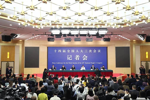 住房和城乡建设部部长倪虹：2025年再改造地下管线15万公里以上